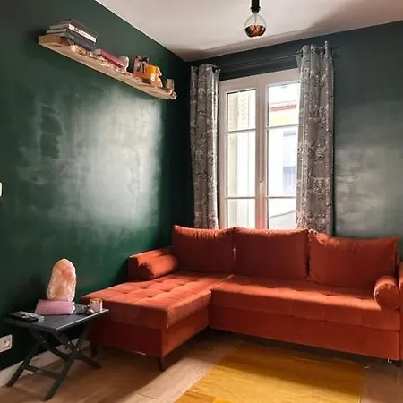Apartment Art House Bastille 2 Bed W Balcony, 11eme Super Trendy Neighbourhood