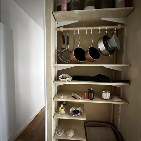 Apartment Art House Bastille 2 Bed W Balcony, 11eme Super Trendy Neighbourhood