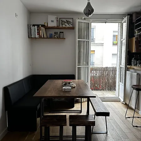 Art House Bastille 2 Bed W Balcony, 11eme Super Trendy Neighbourhood * Paris